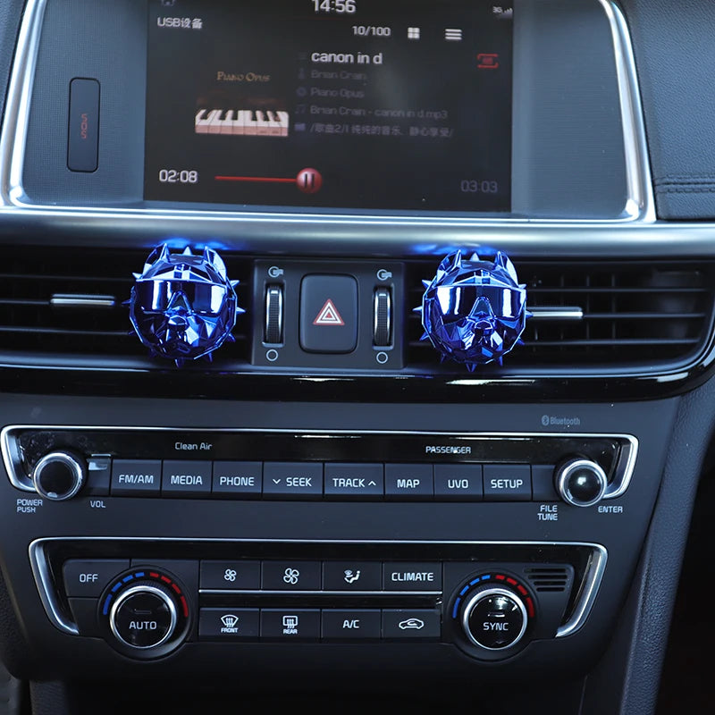 The Modern Bulldog Auto Fragrance Clip