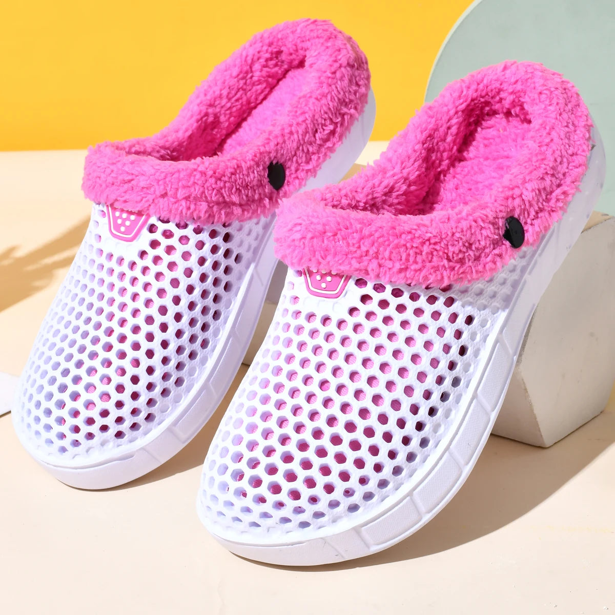 Jo Unisex Plush-Lined Winter Clogs