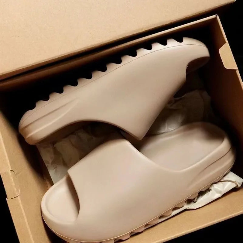 Jo Essential Cloud Sandals
