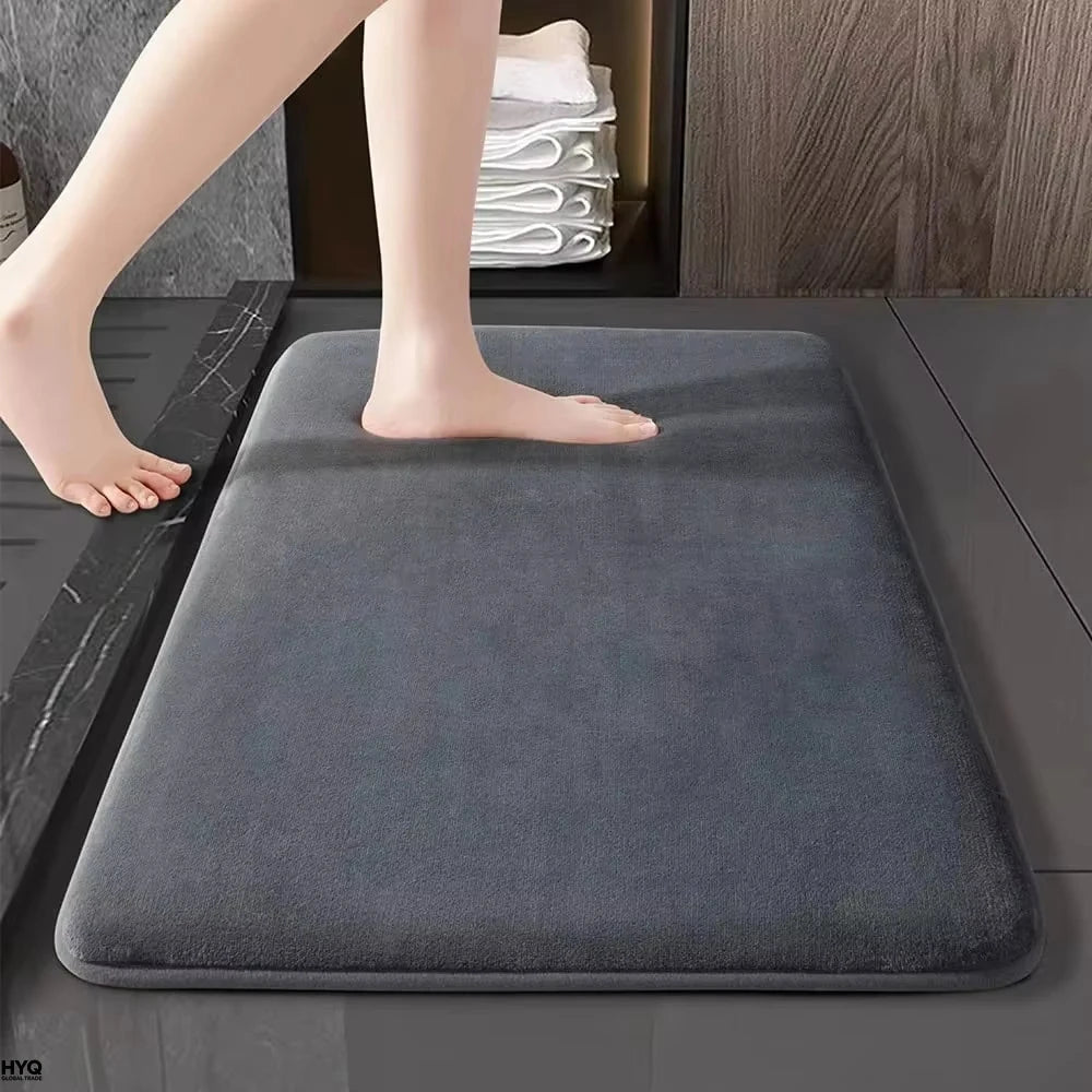 Jo Essential Plush Bath Mat