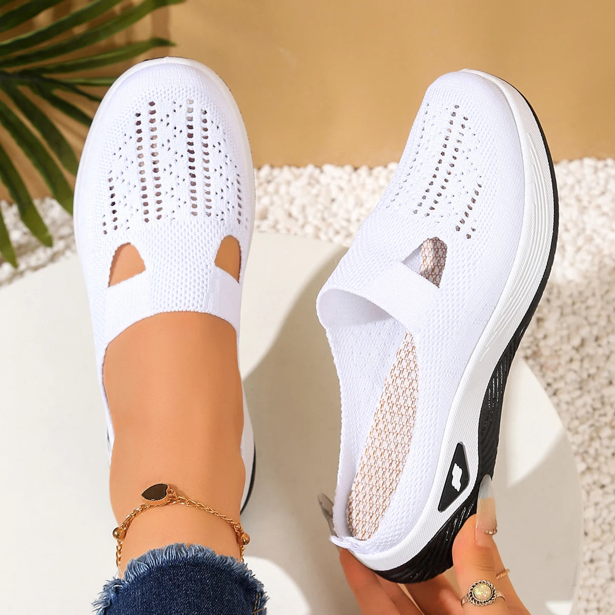 Jo Air-Flow Casual Indoor Slides