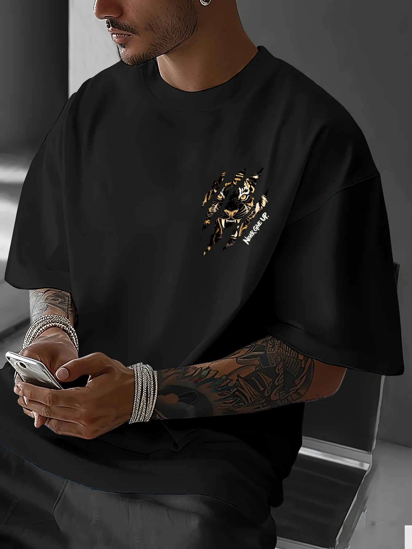 Jo Relaxed Fit Casual Graphic Top