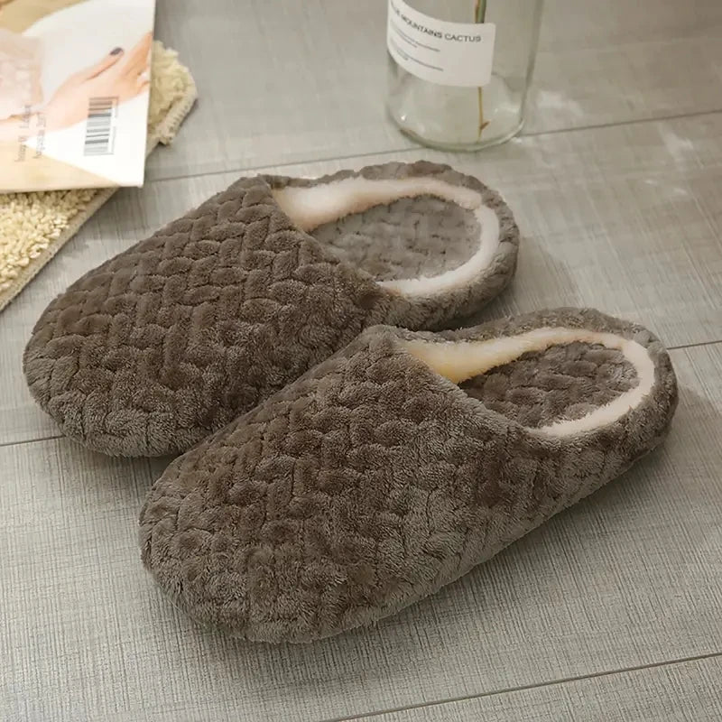 Jo Cloud-Soft Comfort Indoor Slippers