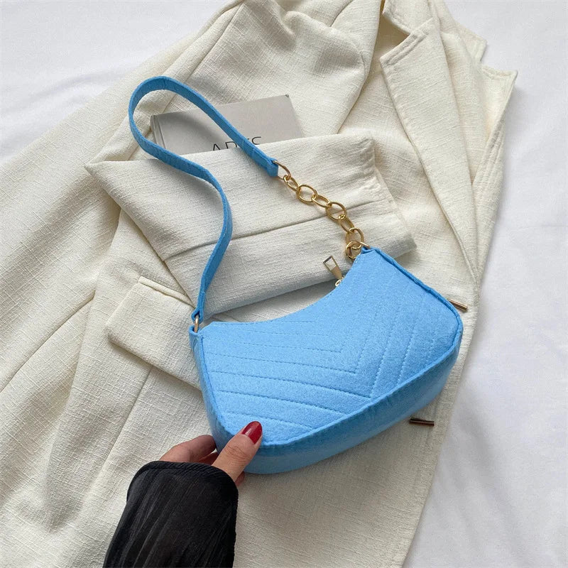 Jo Everyday Chic Saddle Purse
