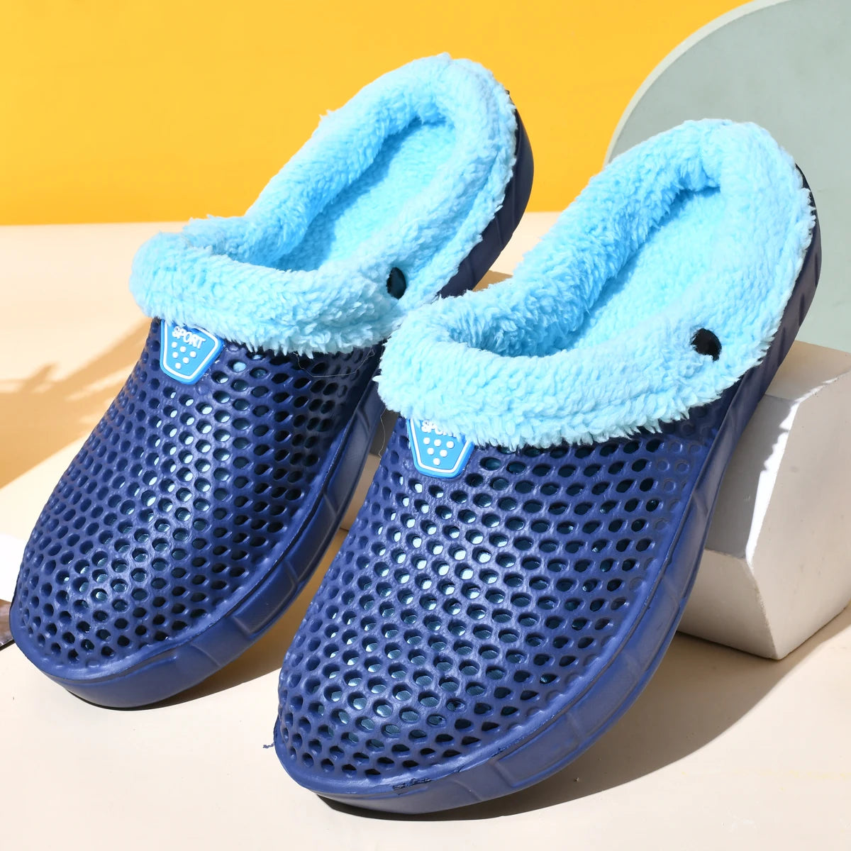 Jo Unisex Plush-Lined Winter Clogs