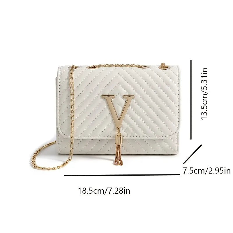 Jo Luxe Embroidered Clutchv